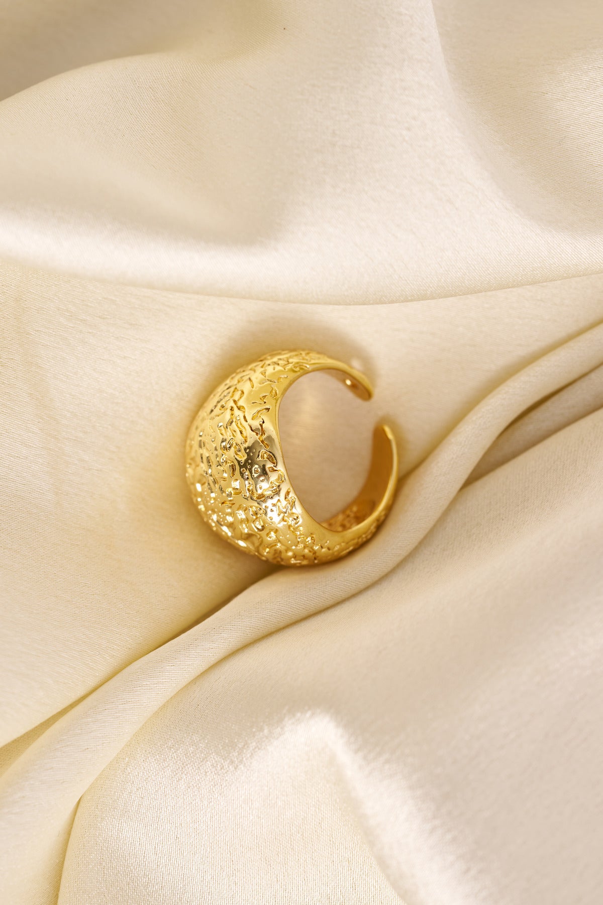 The Dome Ring