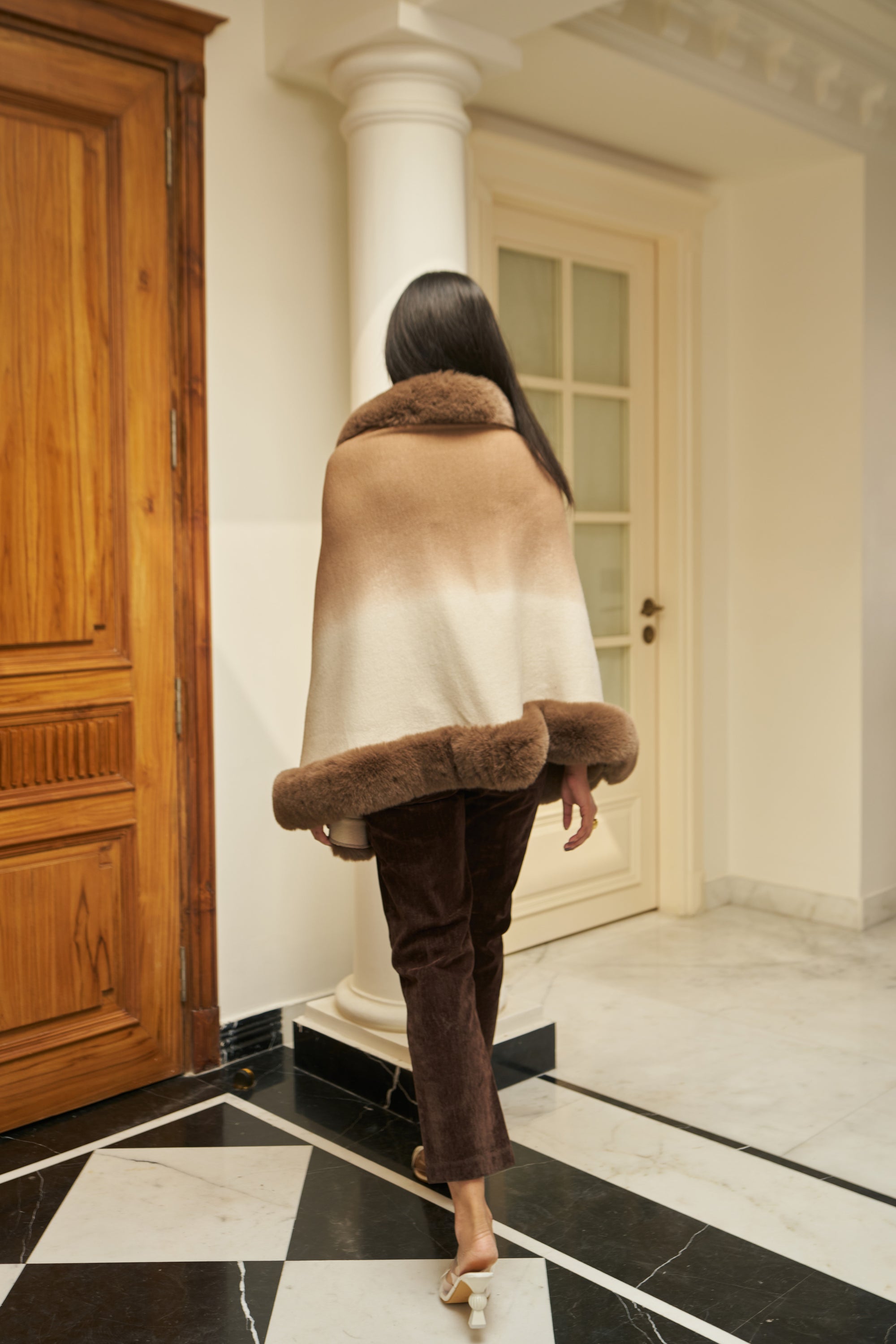 Amber Faux Fur Cape ( Beige Ombre)